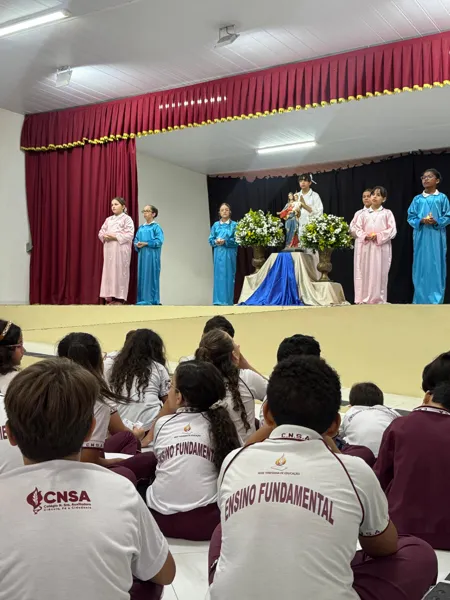 Coroação de N. Senhora — foto 7